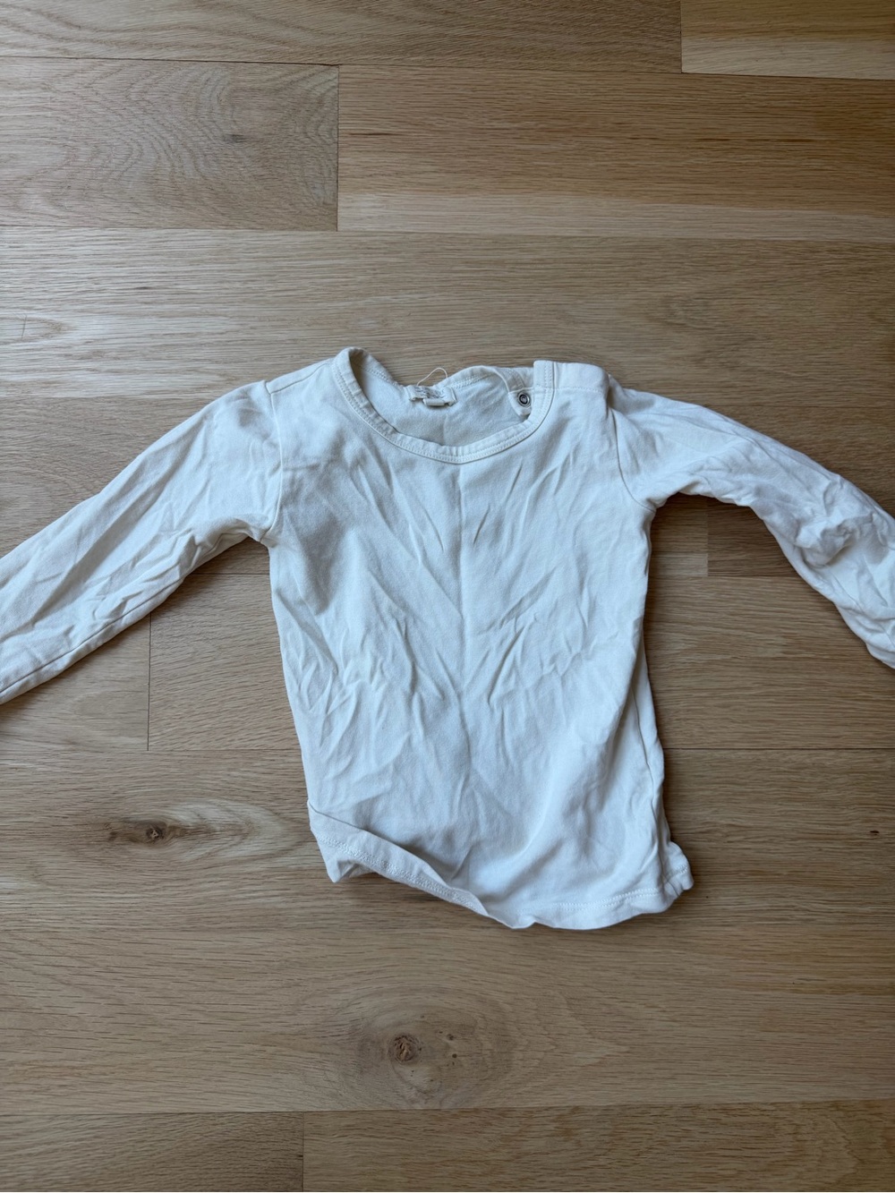 The Simple Folk essential shirt